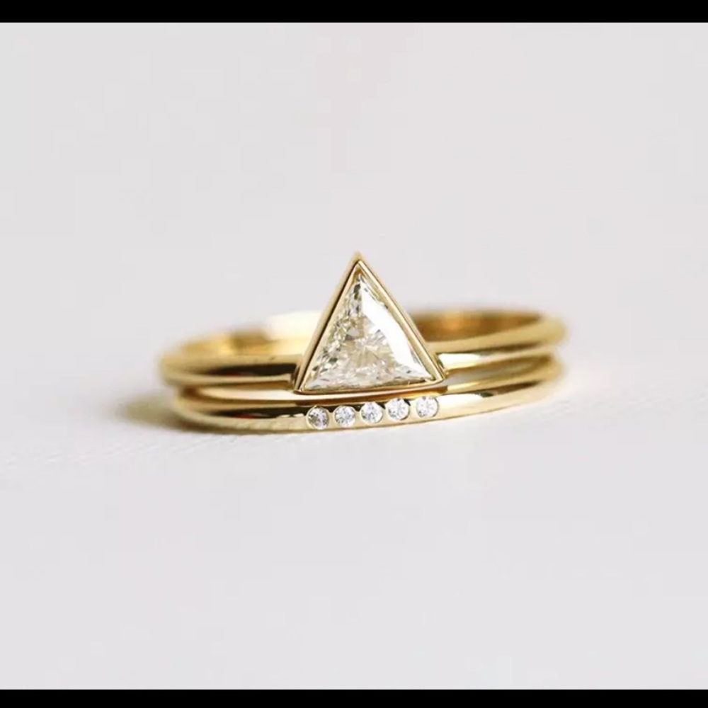 MADALENA ♡  Geometric Crystal 2 Rings GIFT SET - Picture 5 of 7